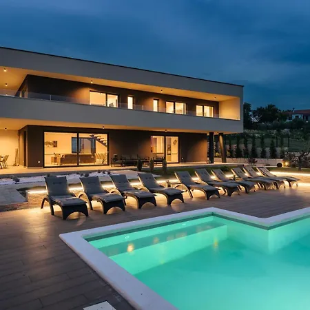 Luxury Naer Labin * Veligolji