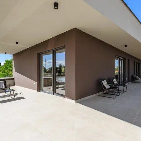 Luxury Naer Labin * Veligolji