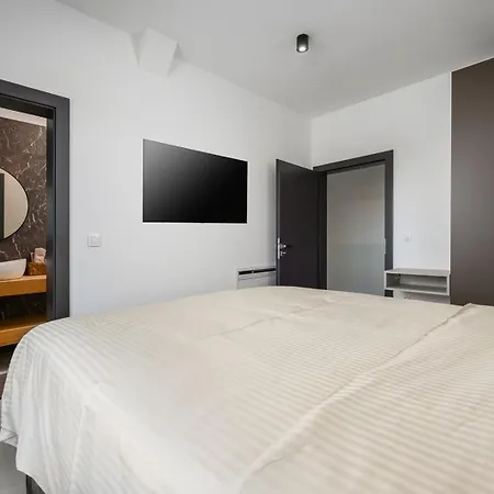 Luxury Naer Labin *
