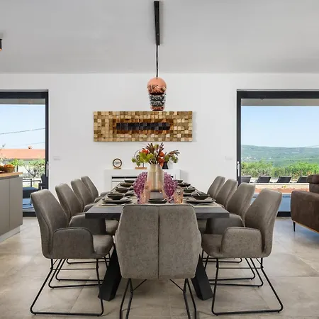 Villa Luxury Naer Labin VeliGolji