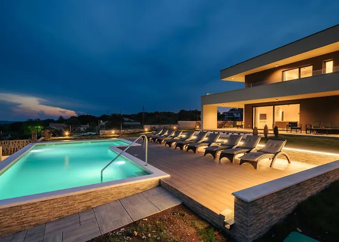 Luxury Naer Labin *